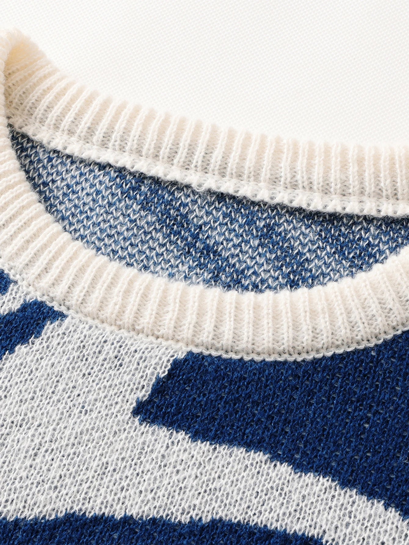 New Popular Maze Jacquard Pattern Knitted Pullover Sweater