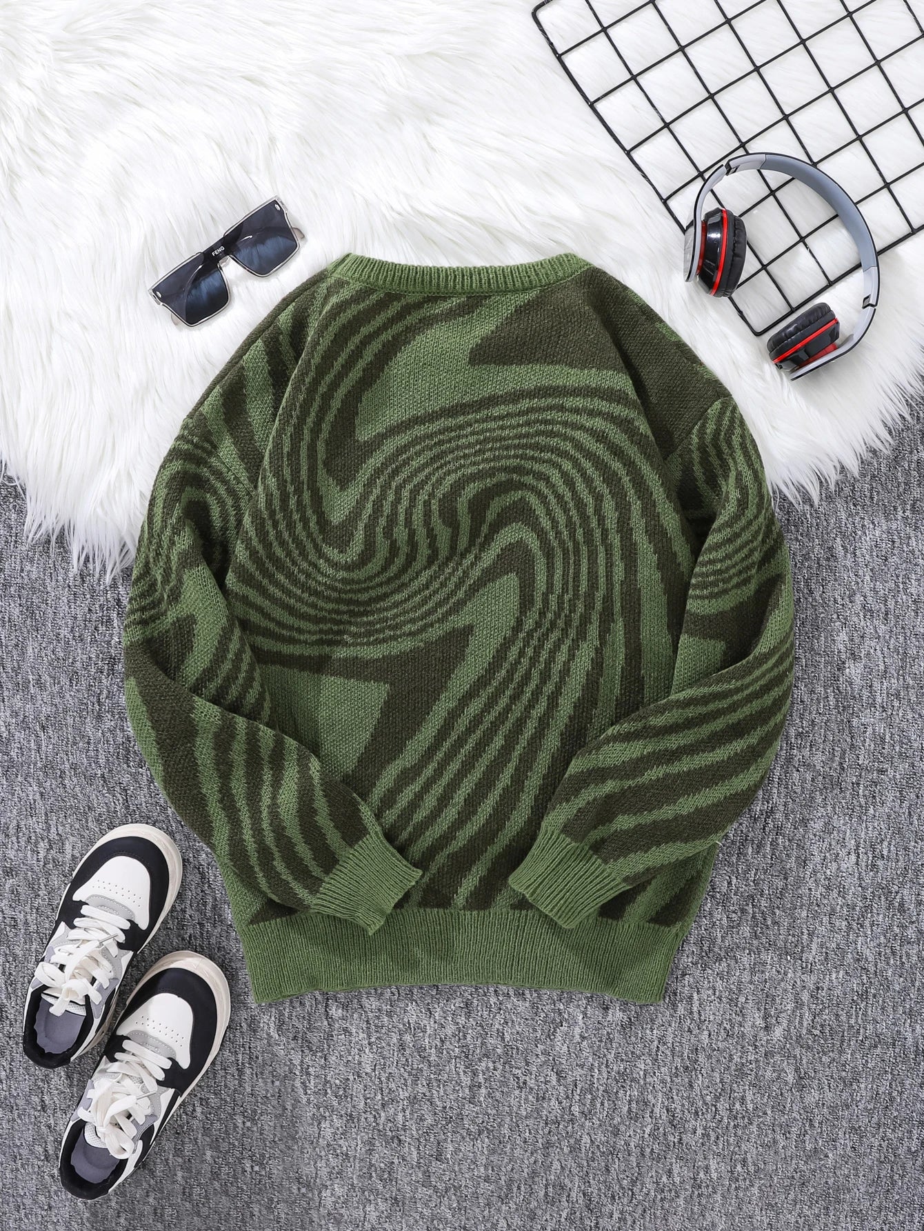 New Popular Maze Jacquard Pattern Knitted Pullover Sweater